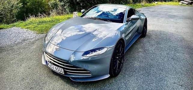 Aston Martin V8 Vantage Coupe